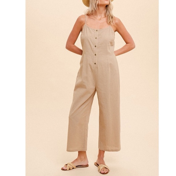 NWT Hem and Thread Easy Woven Jumpsuit - Size Medium - Picture 4 of 9